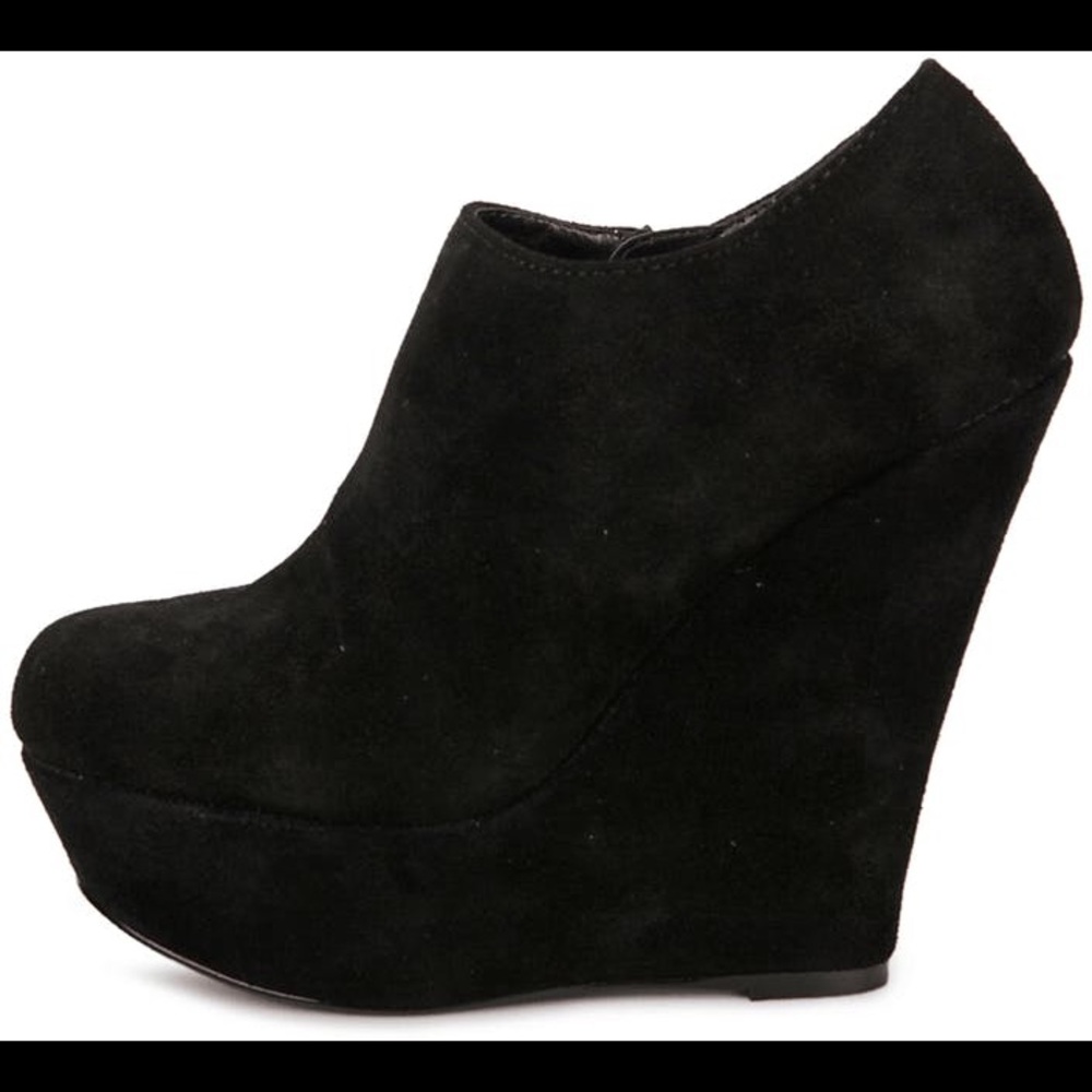 Steve Madden wedges